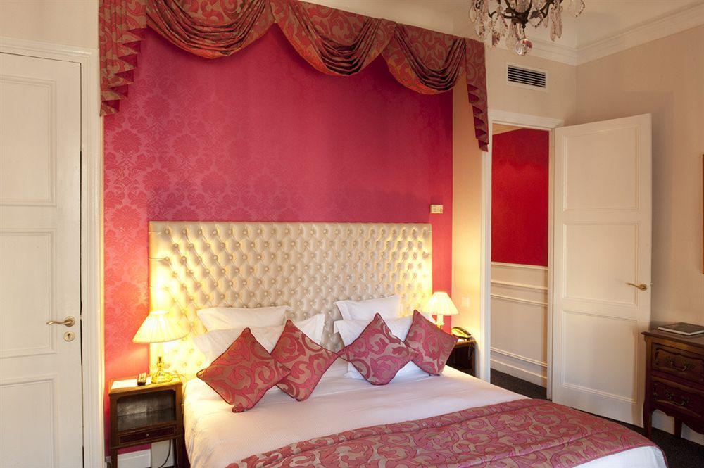 โฮเต็ล คลาริดจ์ Hotel ปารีส ภายนอก รูปภาพ