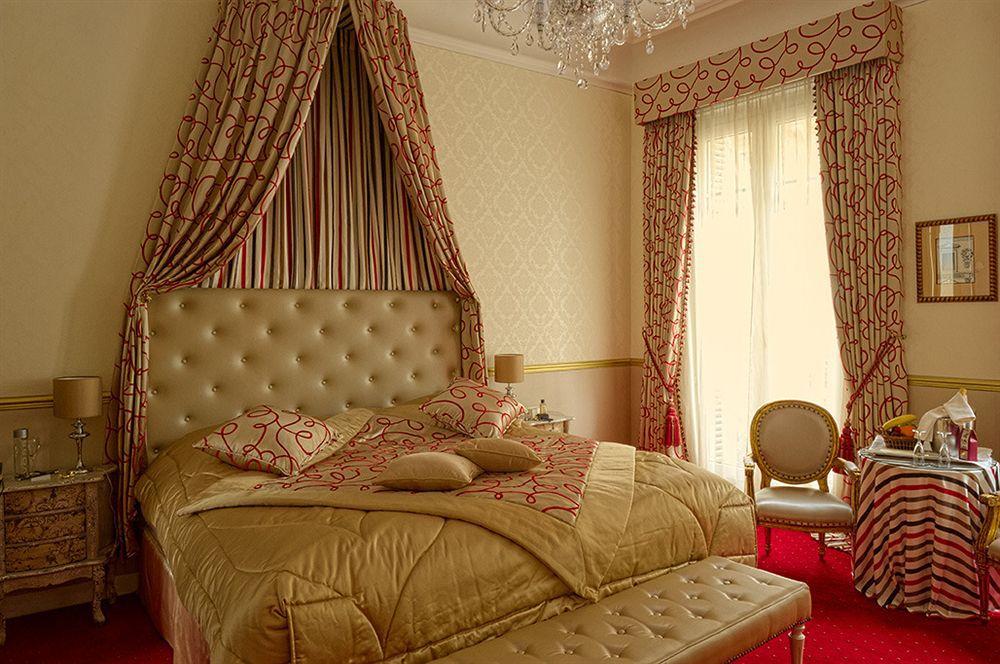โฮเต็ล คลาริดจ์ Hotel ปารีส ภายนอก รูปภาพ